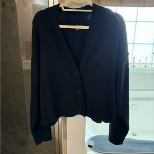 American Eagle Cropped Cardigan